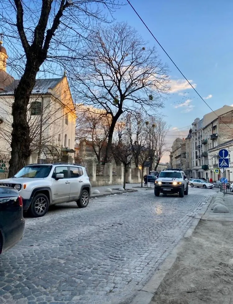 Favorit Apartments 2 Кім Безкоштовна Парковка Центр З Балконом Не Далеко Від Ж Д Вокзалу Звітні Документи Lviv Ukraine